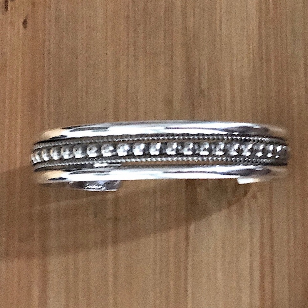 $102 Signed Southwest Designer Cuff Sterling Silver Marked Sterling T - Picture 3 of 10